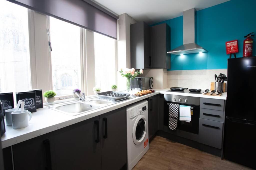 Stylish Central Location 2Bd Apartment Wigan Luaran gambar