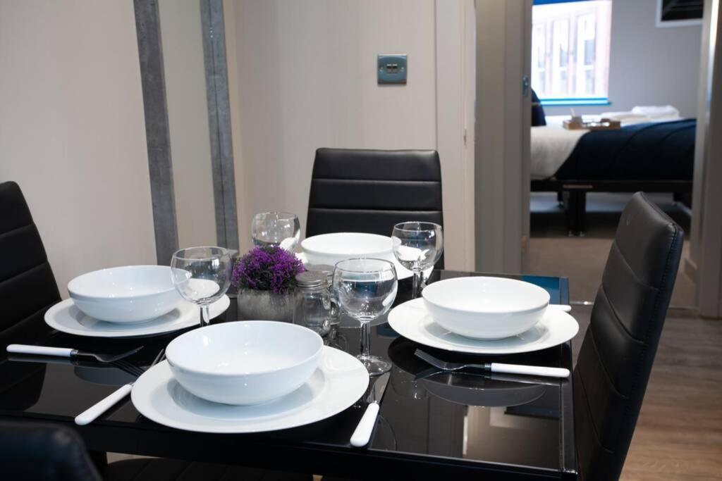 Stylish Central Location 2Bd Apartment Wigan Luaran gambar