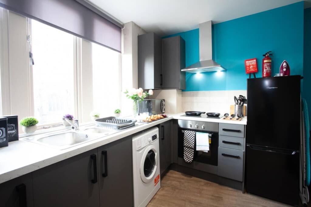 Stylish Central Location 2Bd Apartment Wigan Luaran gambar
